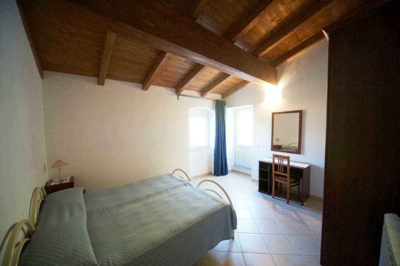 Al Vecchio Convento Mare E Monti Bed & Breakfast Ortonovo Dış mekan fotoğraf