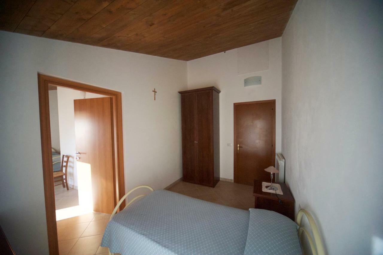 Al Vecchio Convento Mare E Monti Bed & Breakfast Ortonovo Dış mekan fotoğraf